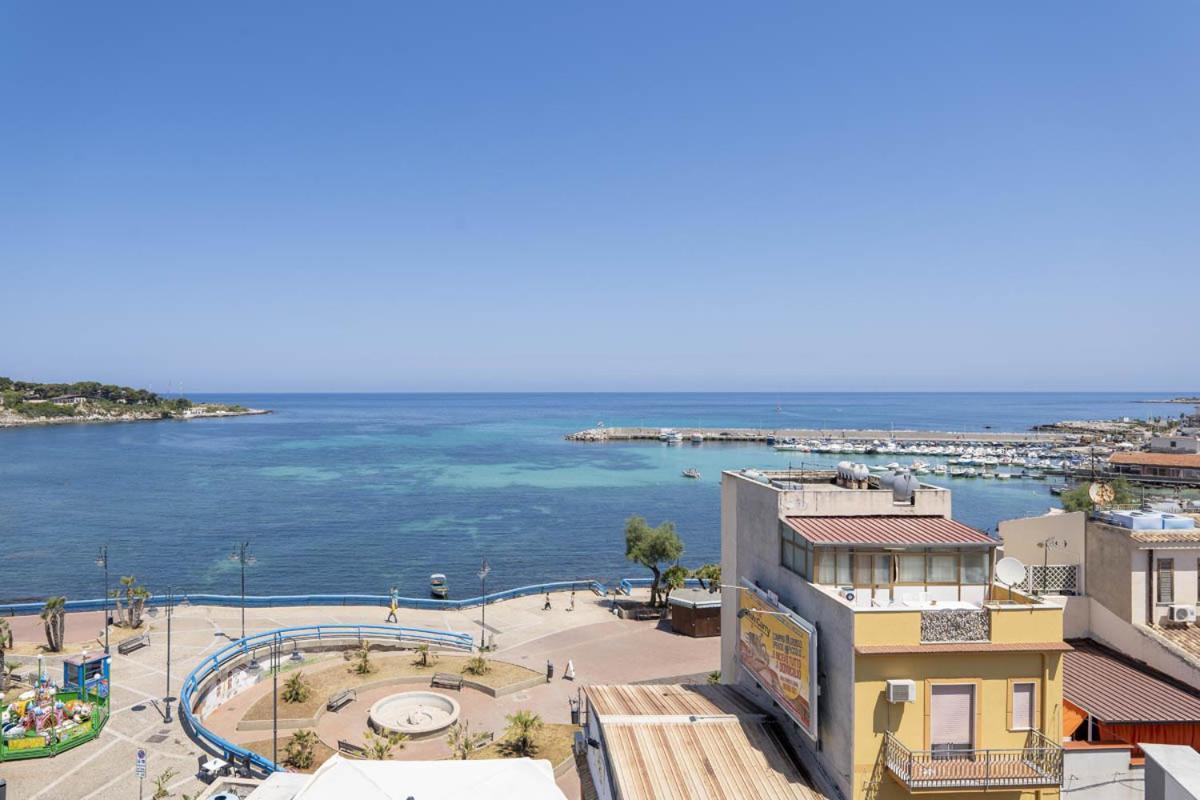 B&B Una Terrazza Sul Golfo Di Sferracavallo Exteriér fotografie